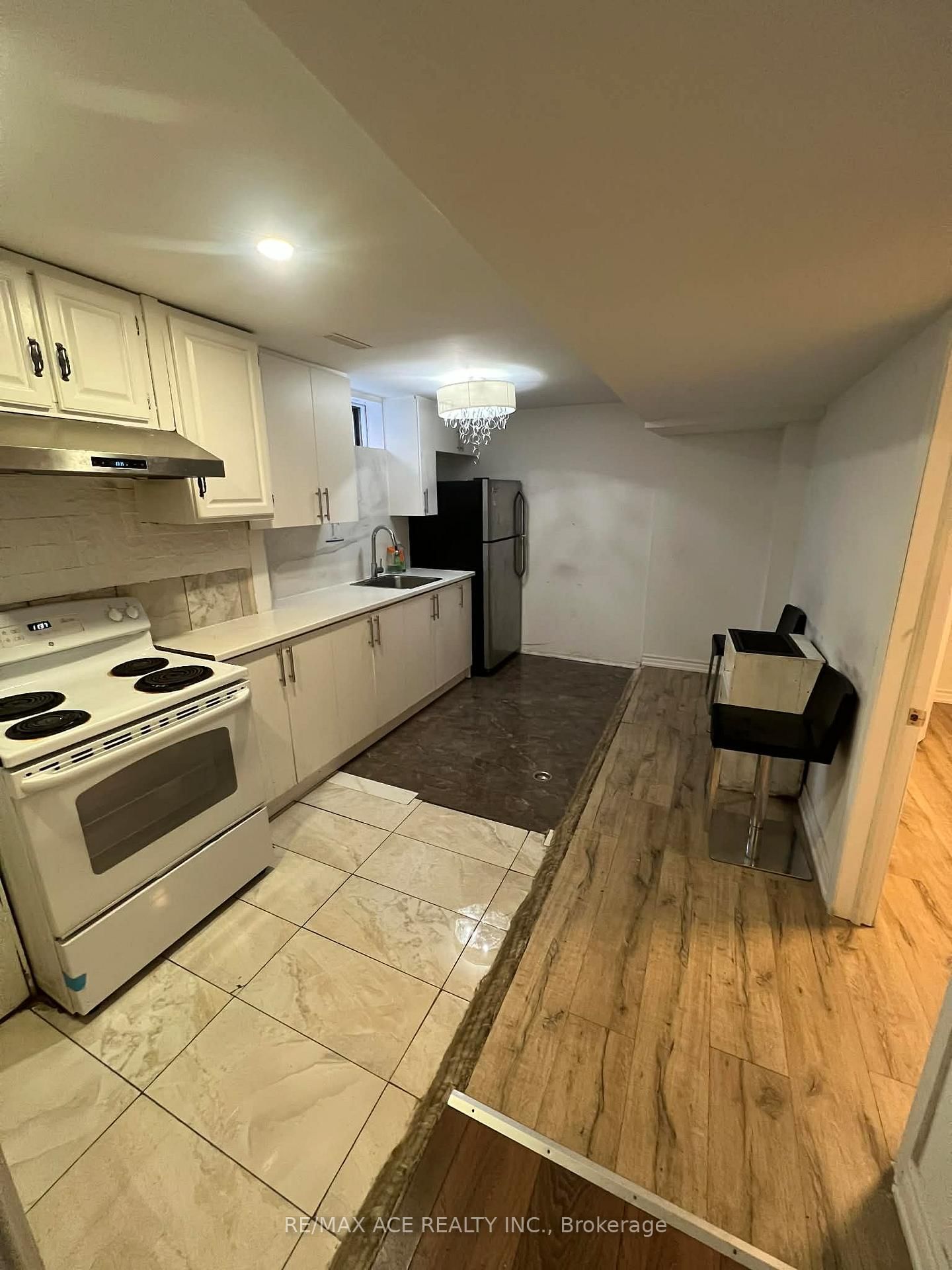 161 Heale Avenue, Unit Bsmt - Photo 9