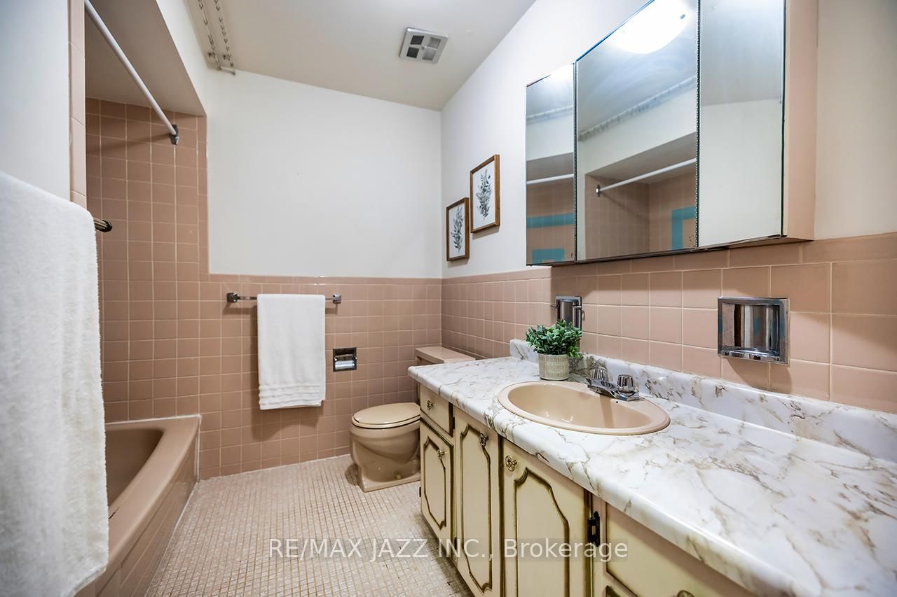 28 Pilot Street - Photo 16