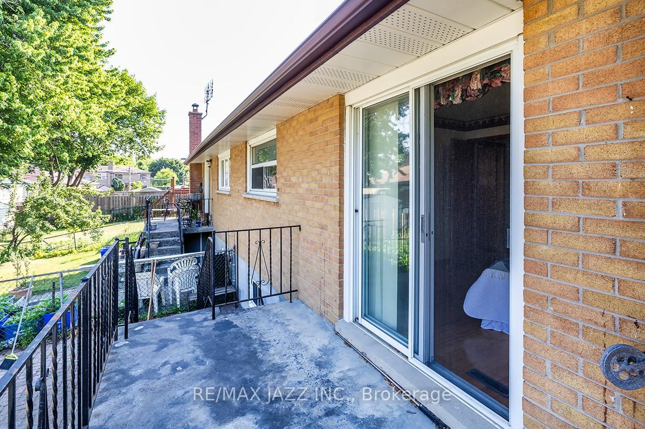 28 Pilot Street - Photo 20