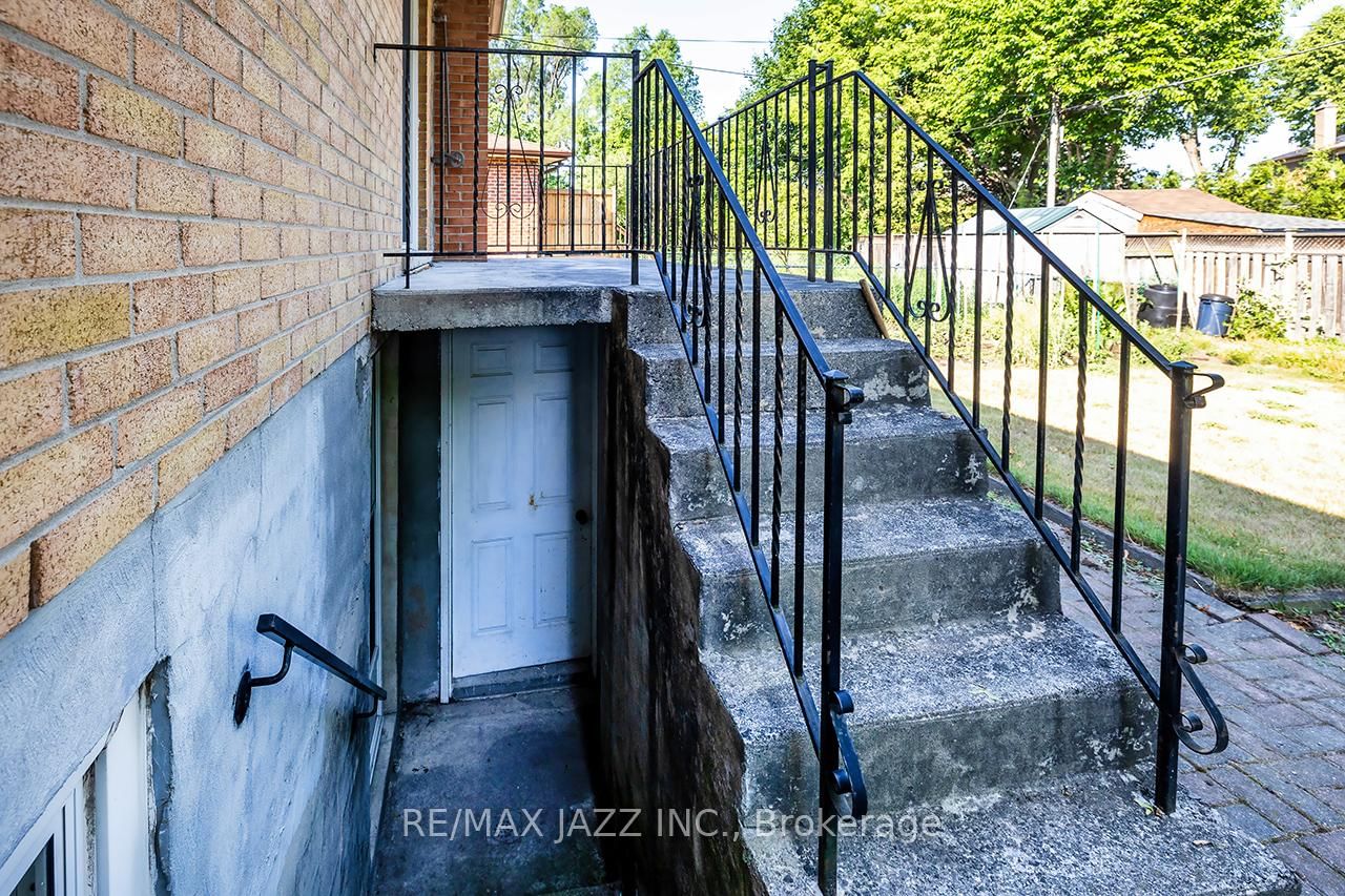 28 Pilot Street - Photo 27