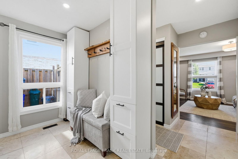 1248 Astra Ave, Oshawa, L1K 1H4 | Image 3