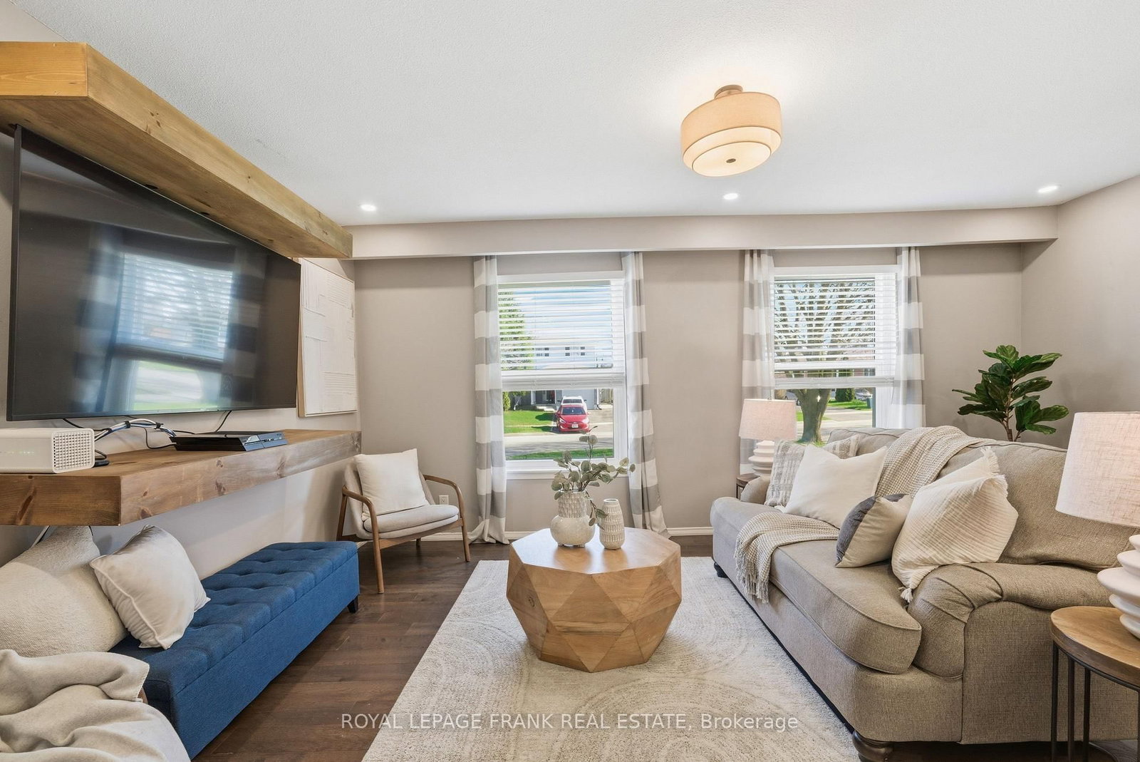 1248 Astra Avenue - Photo 4