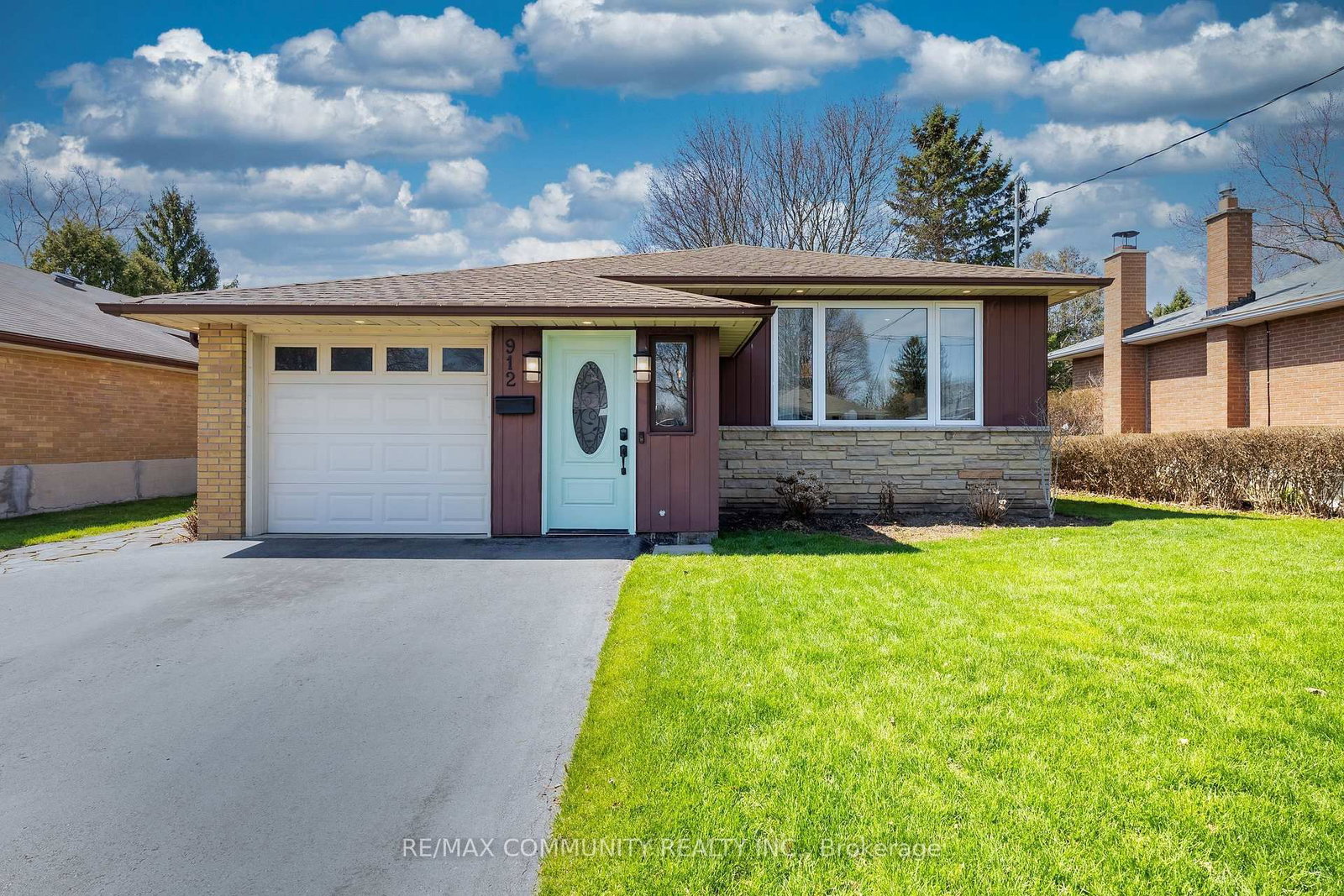 Detached House for sale at 912 Walton Boulevard, Whitby, Ontario, L1N 3G5 - Williamsburg - MLS: E13035428
