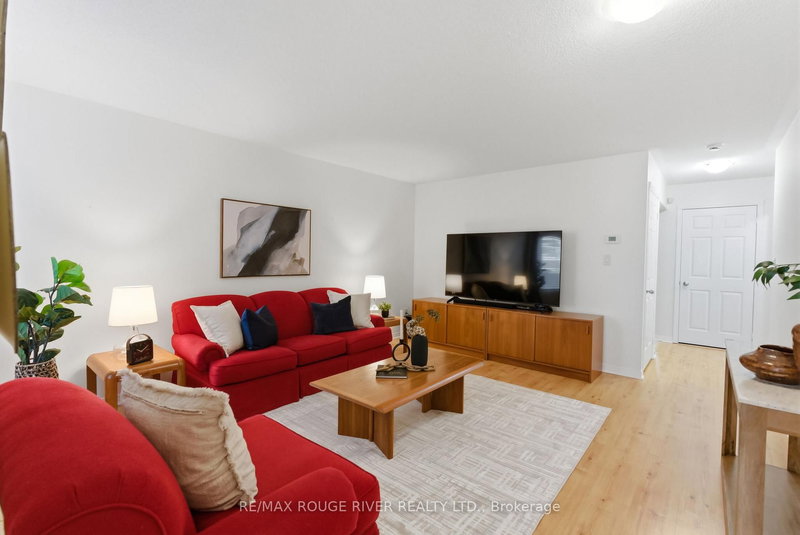 1154 Meath Dr, Oshawa, L1K 0G3 | Image 3