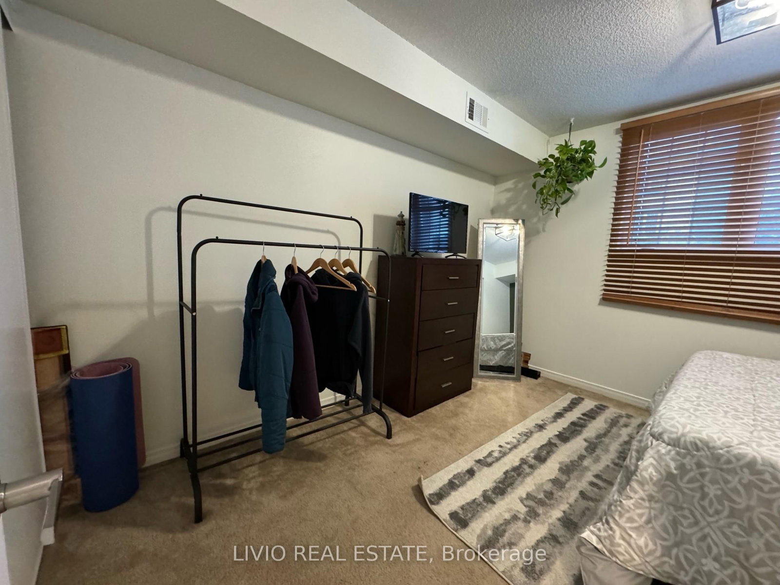33 Petra Way, Unit 1 - Photo 4