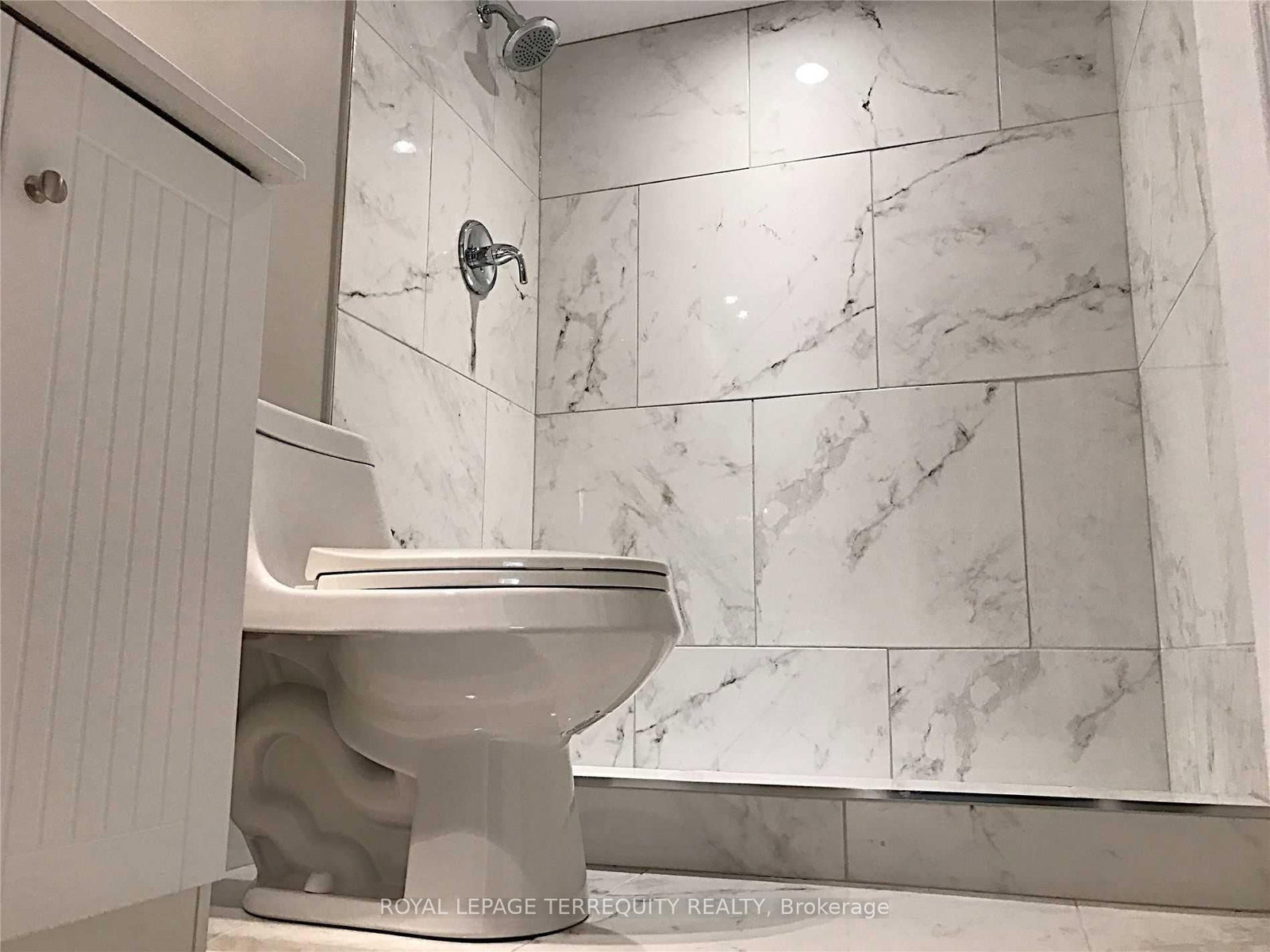 79 Ionview Road, Unit Unit 2 - Photo 5