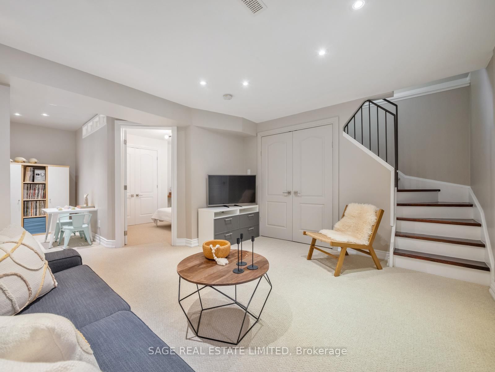 137 Willow Avenue - Photo 27