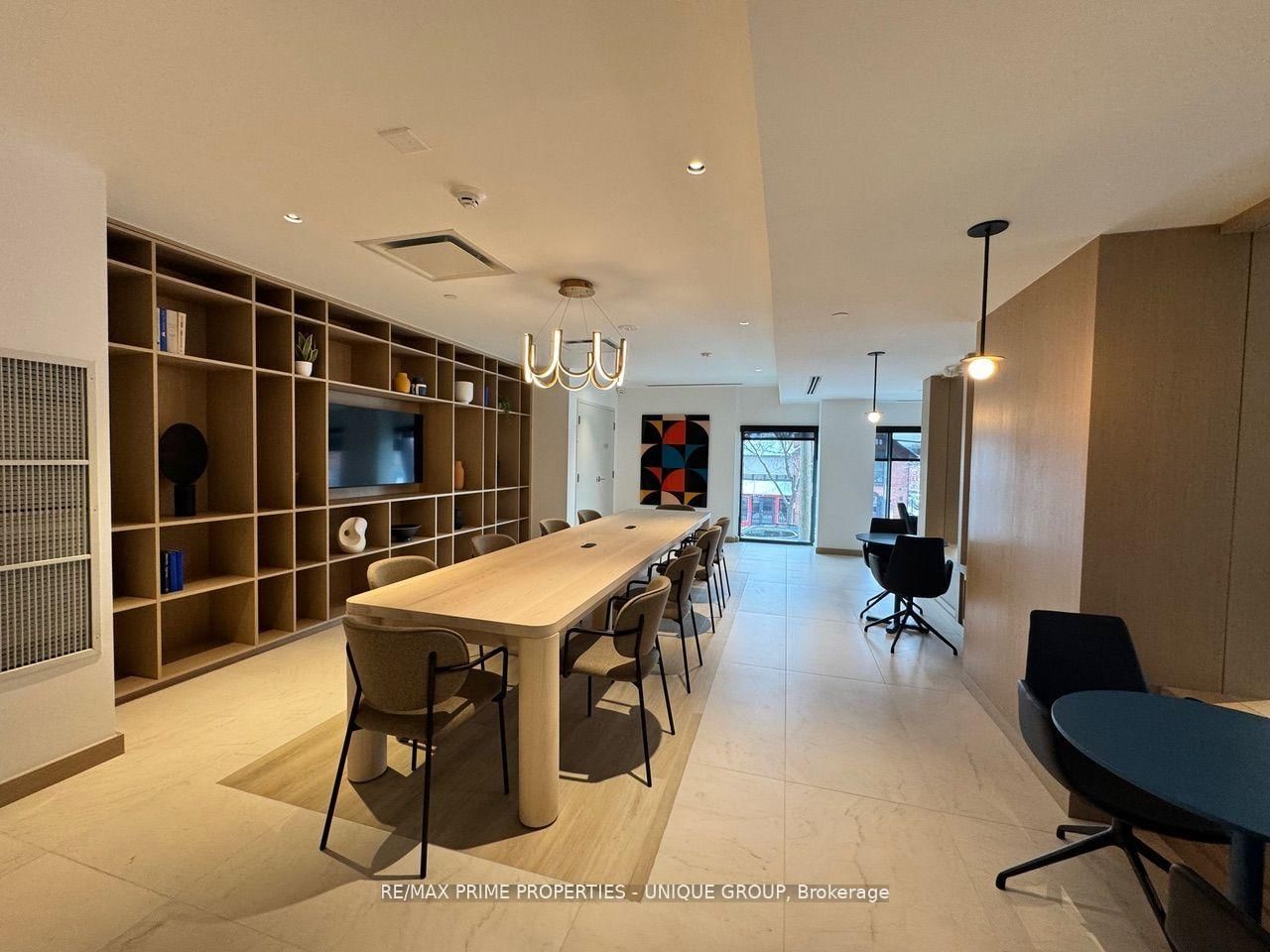 201 Brock Street S, Unit 104 - Photo 14