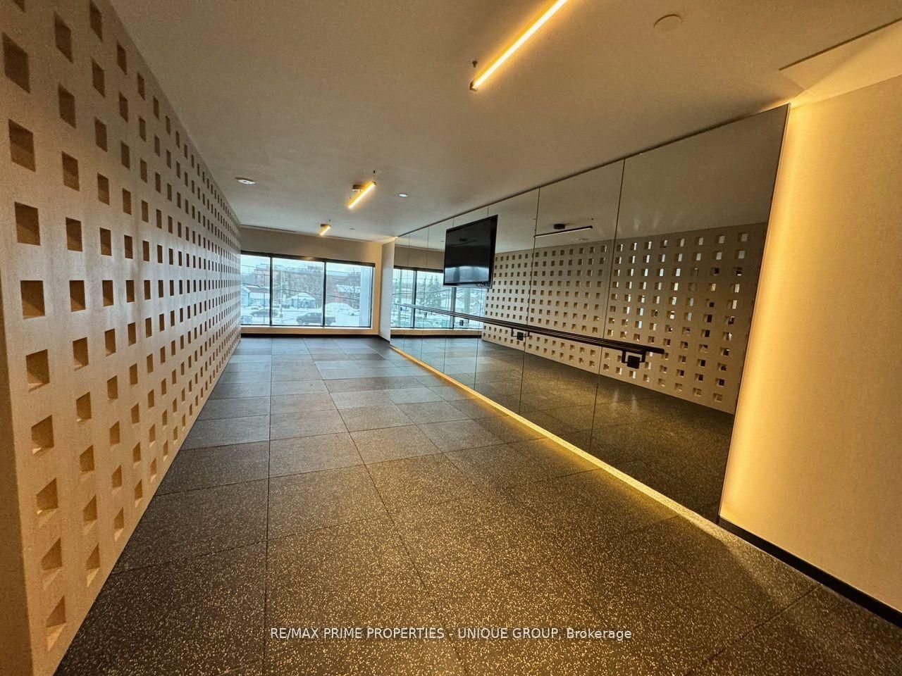 201 Brock Street S, Unit 104 - Photo 23