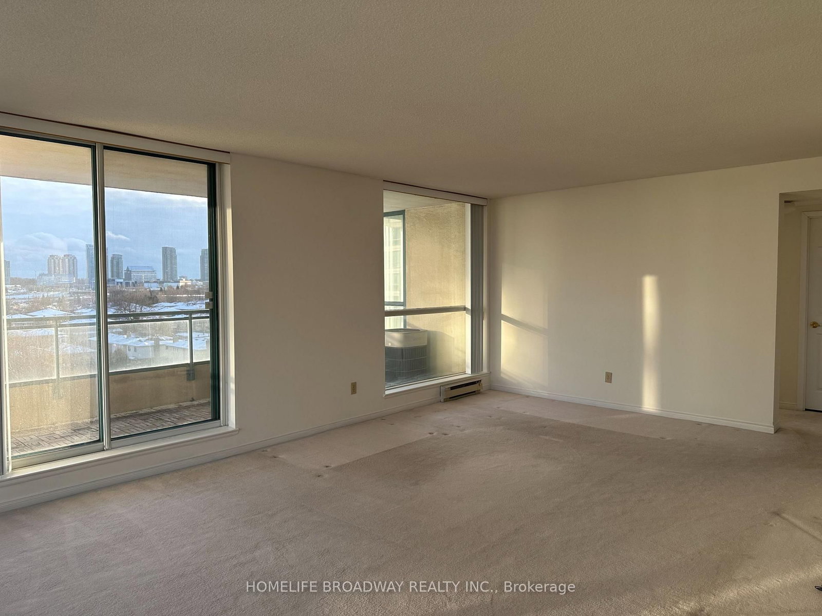 4725 Sheppard Avenue E, Unit 814 - Photo 3