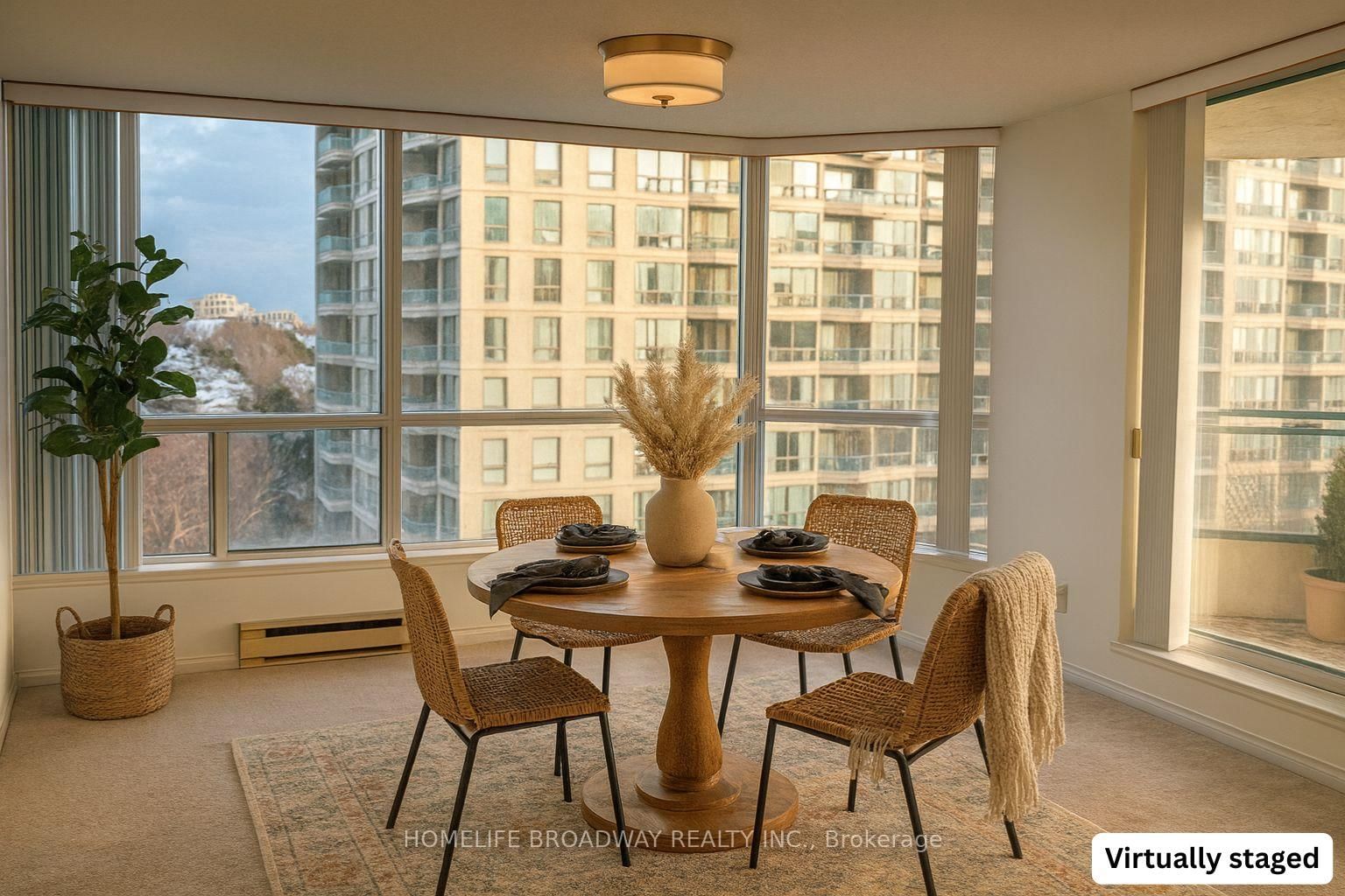 4725 Sheppard Avenue E, Unit 814 - Photo 4