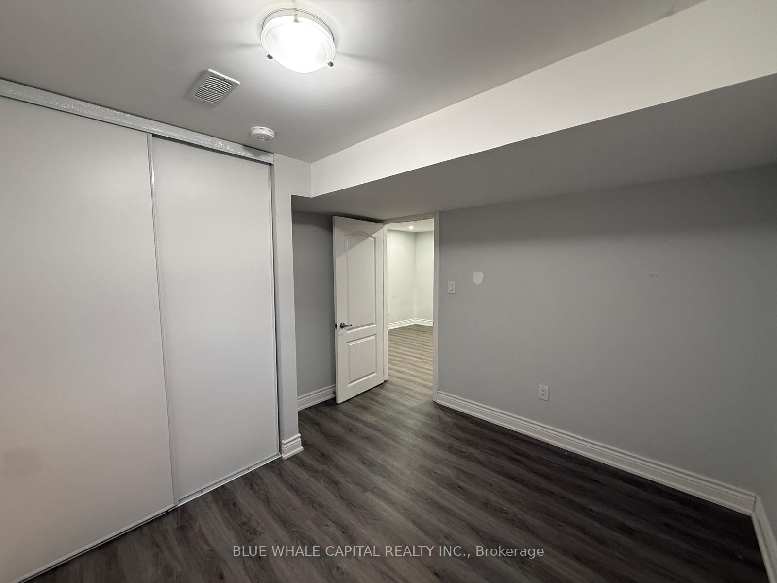 658 Crimson Crescent, Unit Bsmt - Photo 10