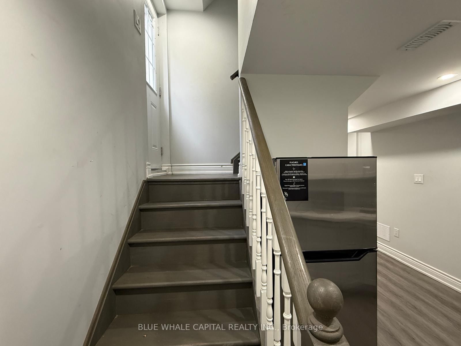 658 Crimson Crescent, Unit Bsmt - Photo 3