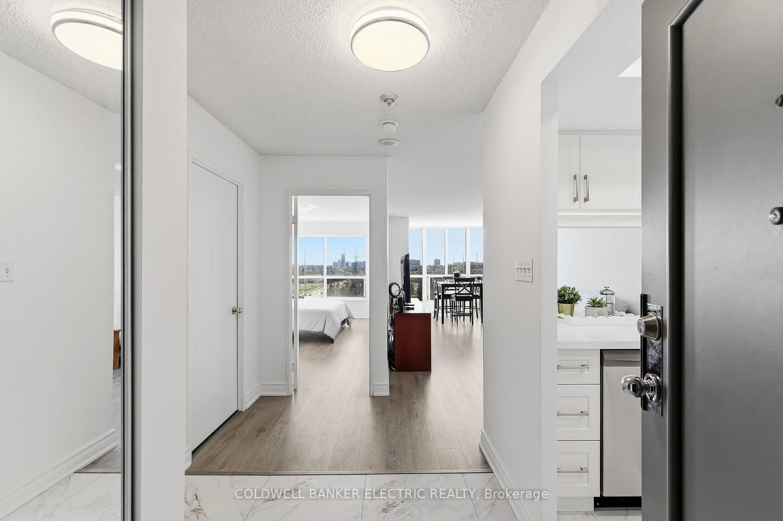 2550 Lawrence Avenue E, Unit 815 - Photo 14