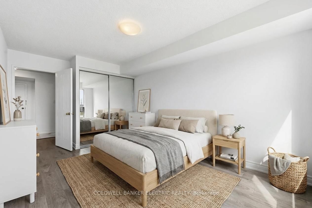 2550 Lawrence Avenue E, Unit 815 - Photo 24