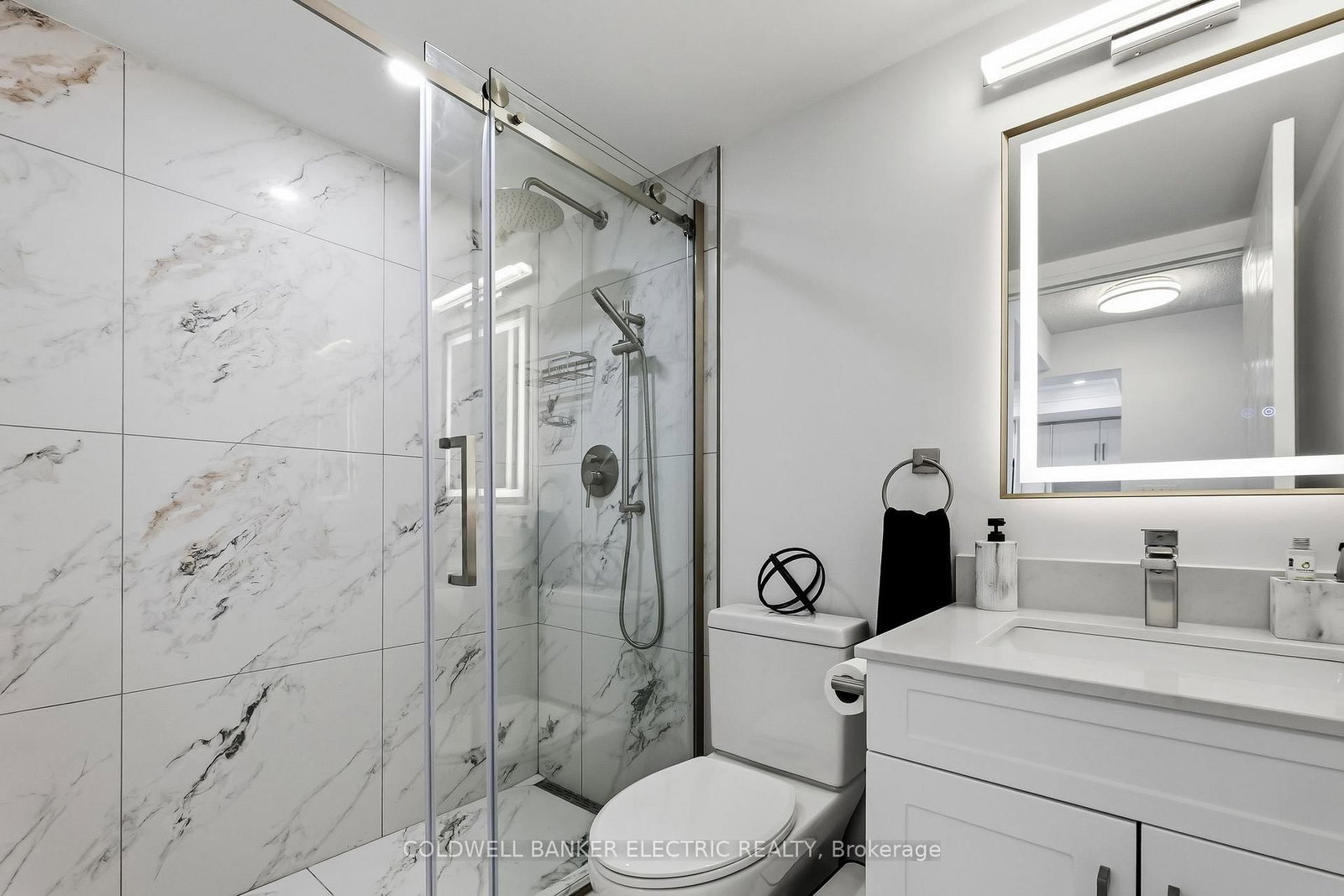 2550 Lawrence Avenue E, Unit 815 - Photo 25