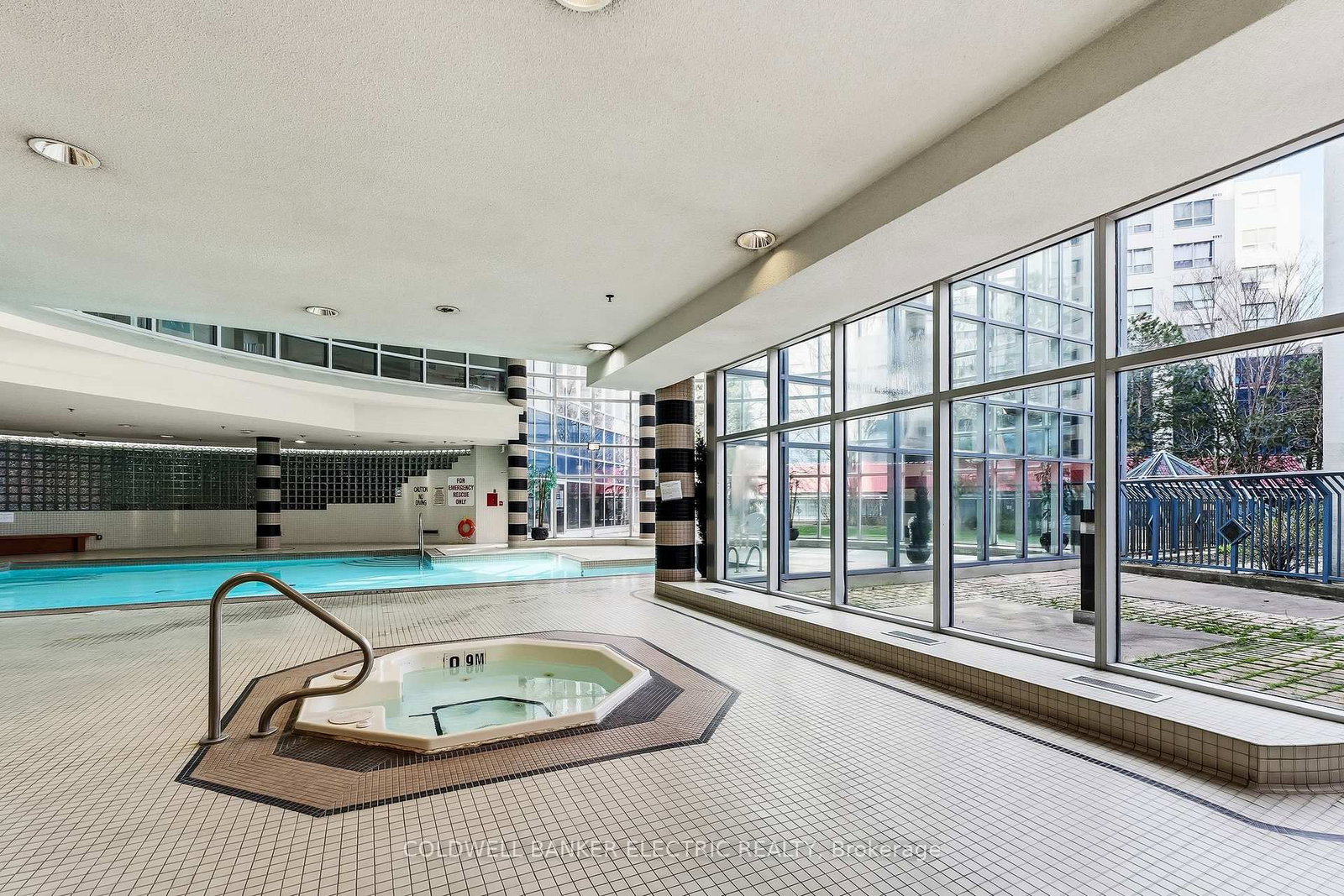 2550 Lawrence Avenue E, Unit 815 - Photo 37