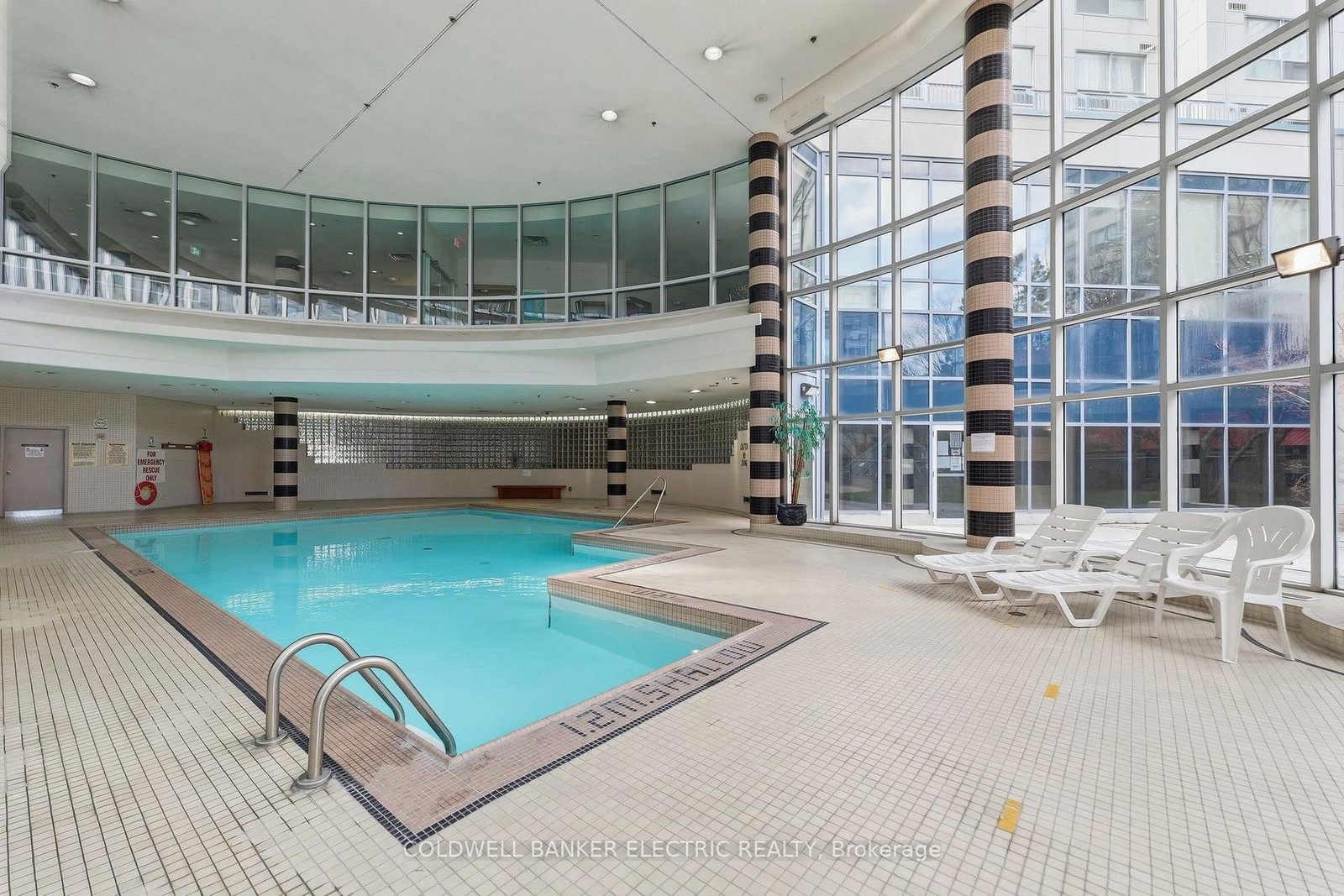 2550 Lawrence Avenue E, Unit 815 - Photo 39