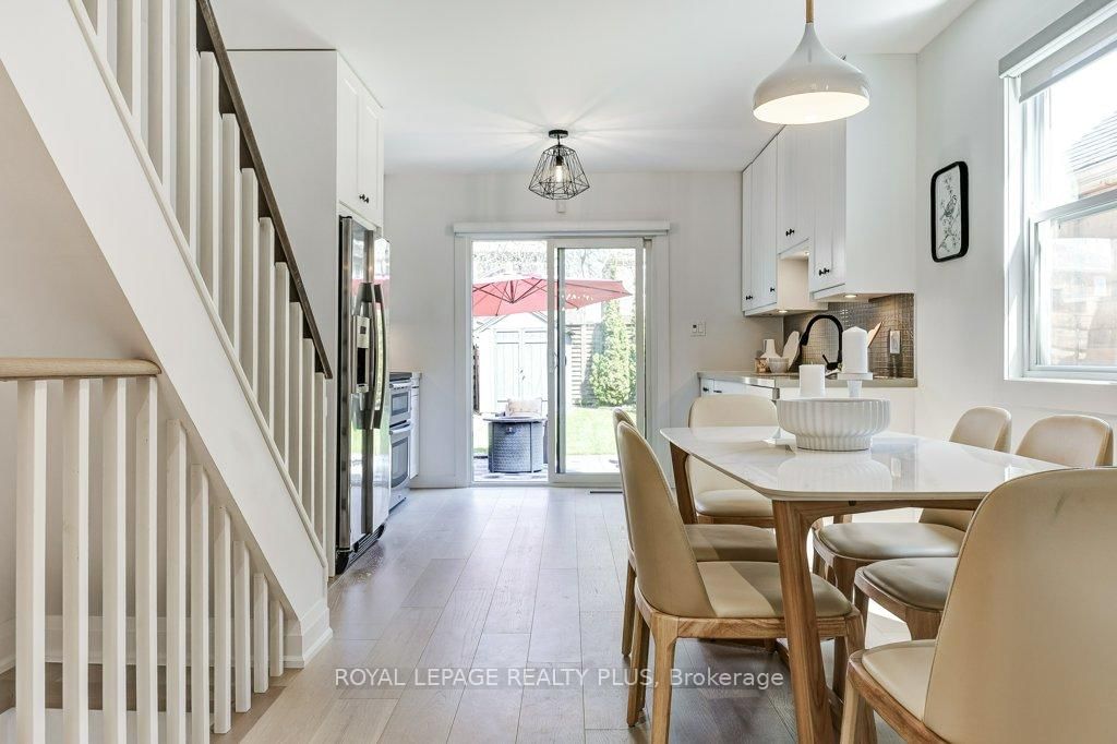 55 Rhodes Avenue - Photo 11