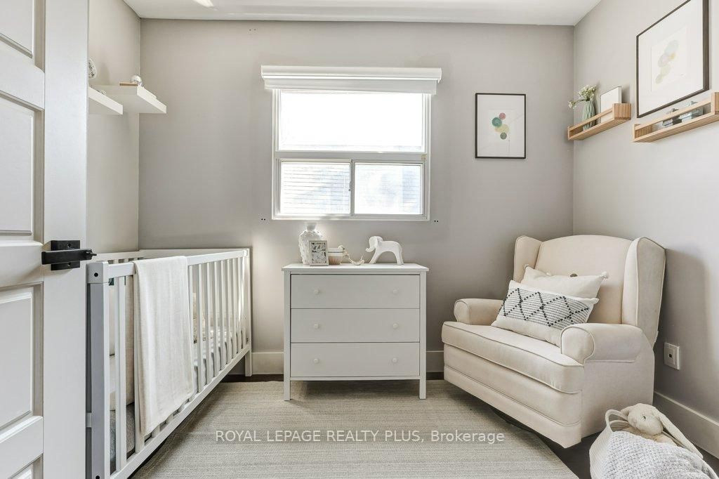 55 Rhodes Avenue - Photo 19