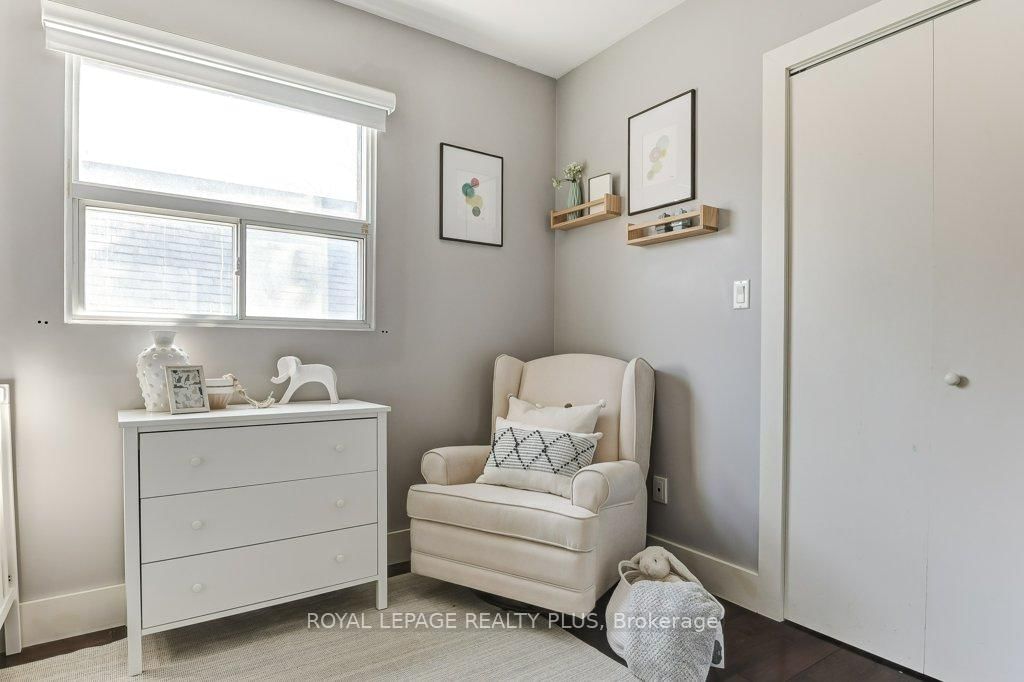 55 Rhodes Avenue - Photo 20