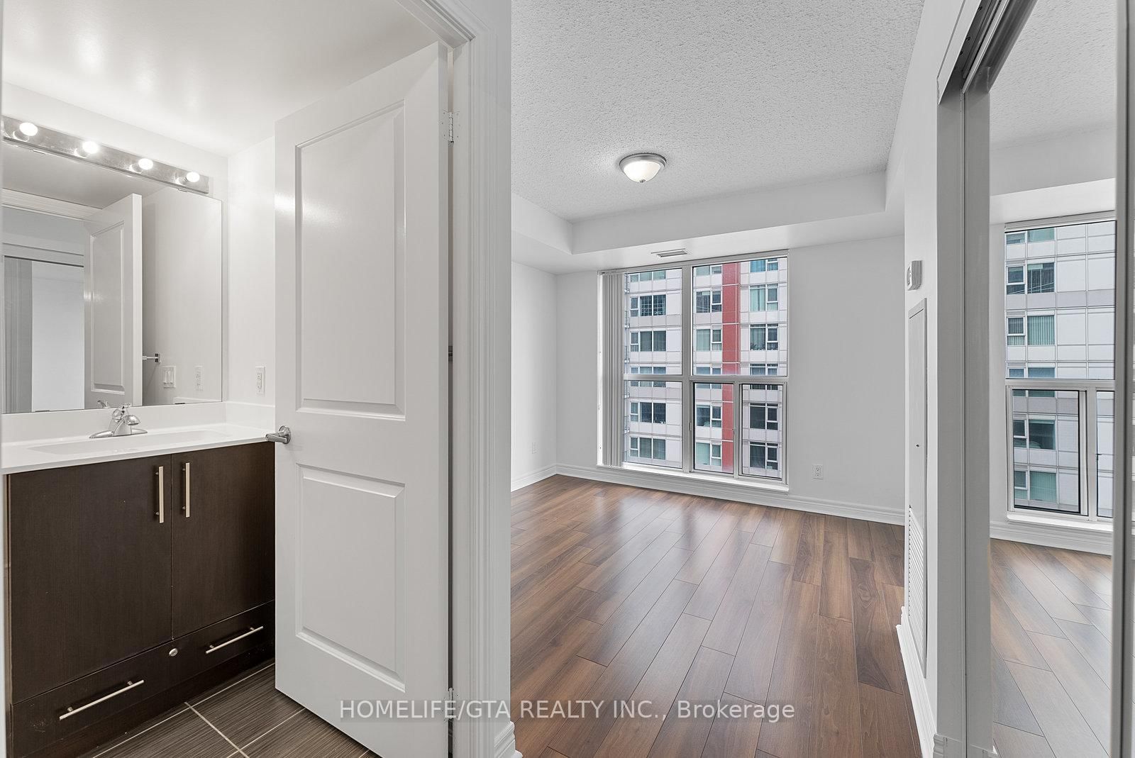 50 Town Centre Court, Unit 1210 - Photo 16