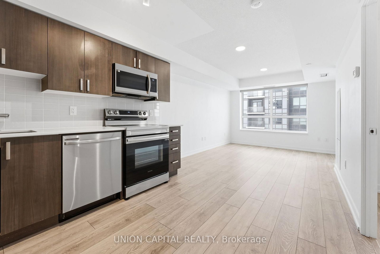 1455 Celebration Drive, Unit 1403 - Photo 5