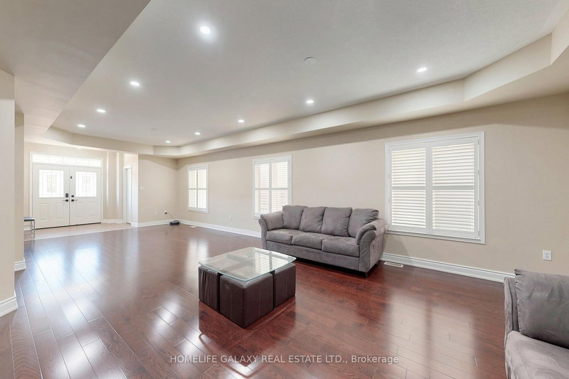 1871 Arborwood Dr, Oshawa, L1K 0R3 | Image 2