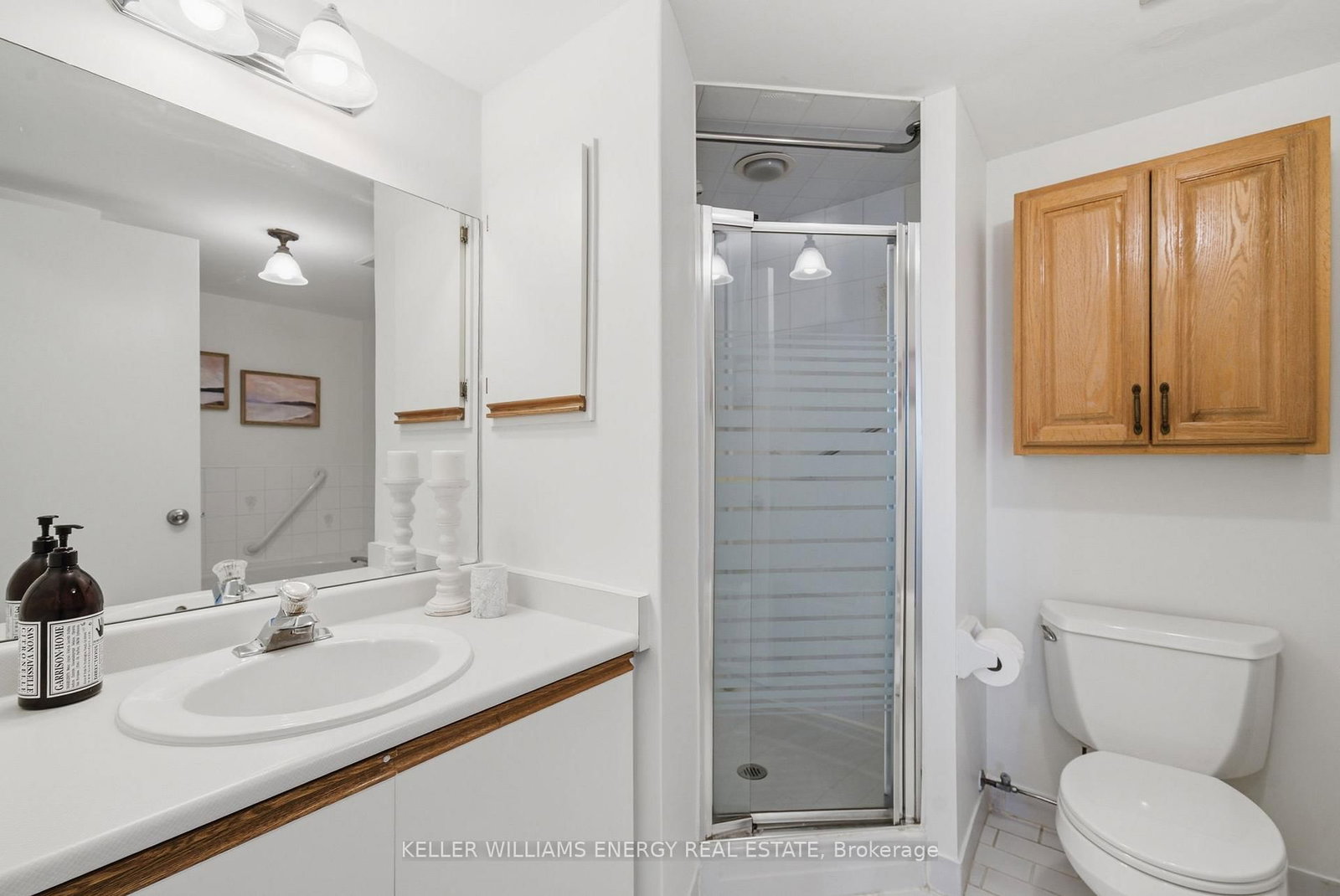 360 Watson Street W, Unit 610 - Photo 11