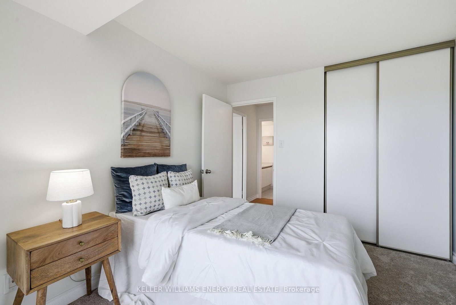 360 Watson Street W, Unit 610 - Photo 17