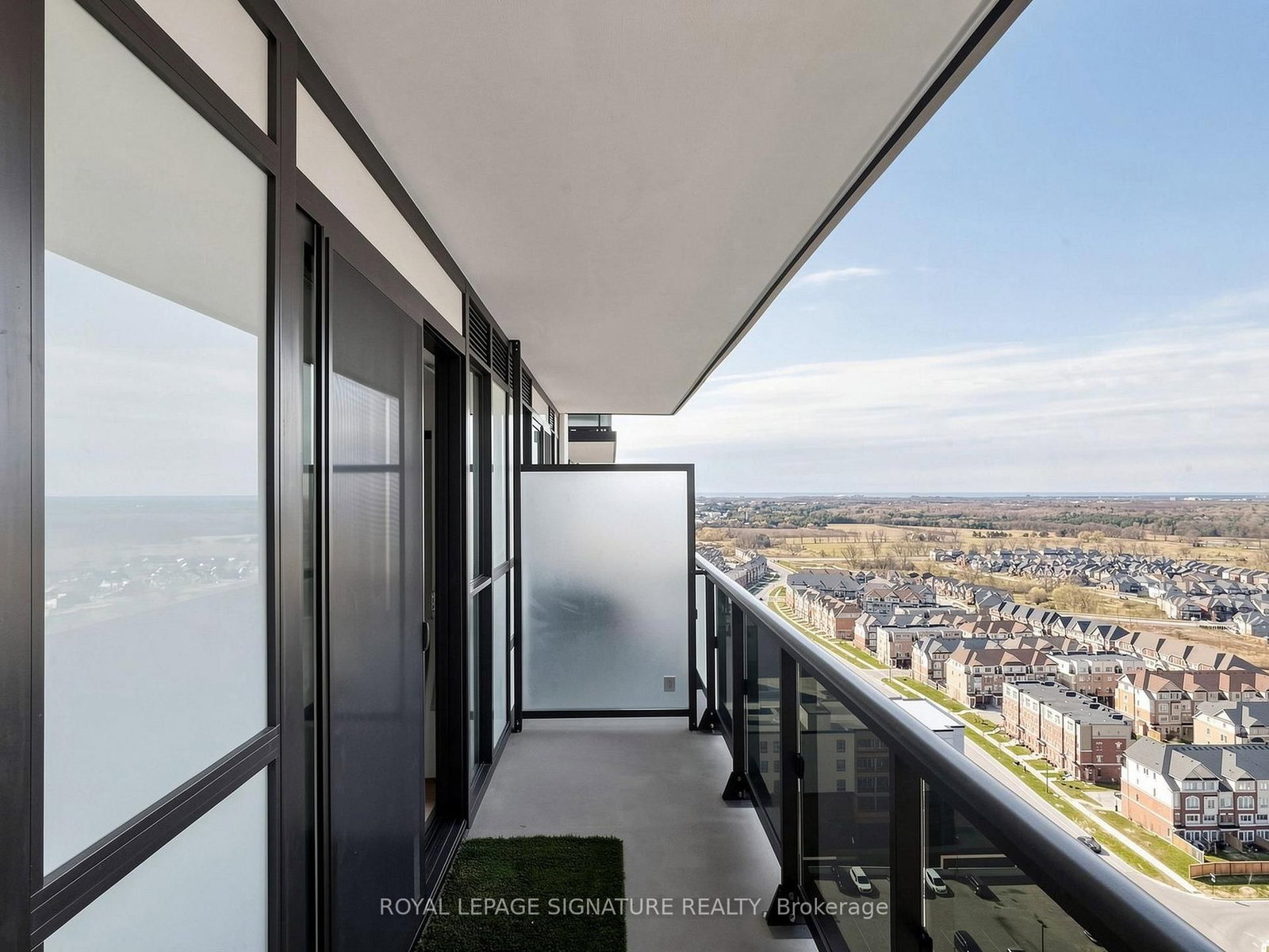 2550 Simcoe Street N, Unit 2121 - Photo 24
