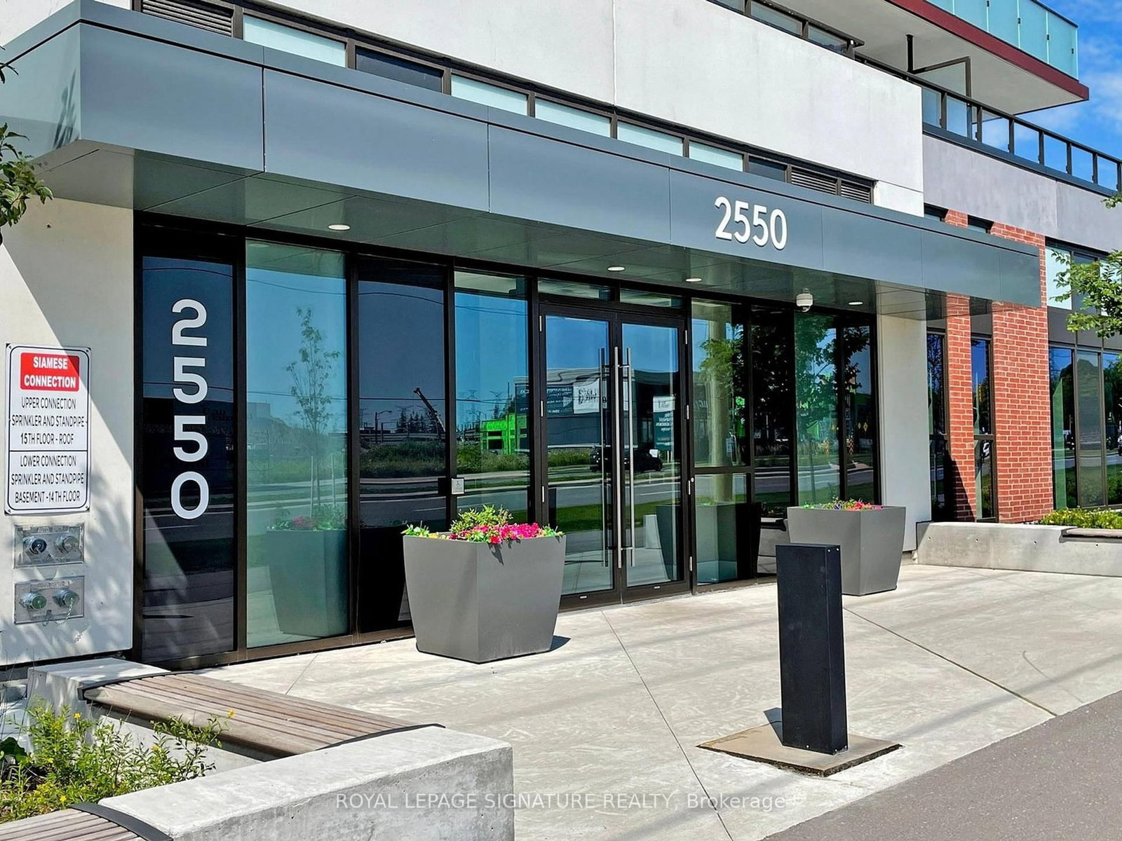 2550 Simcoe Street N, Unit 2121 - Photo 4