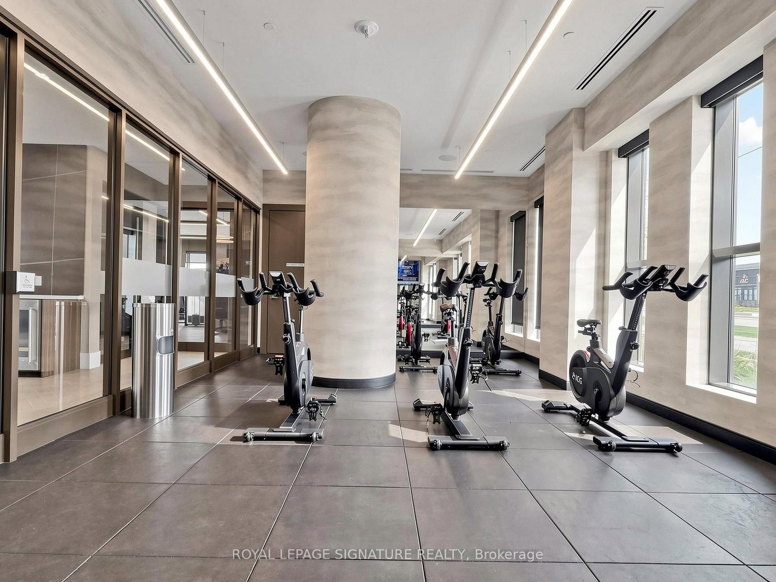 2550 Simcoe Street N, Unit 2121 - Photo 45