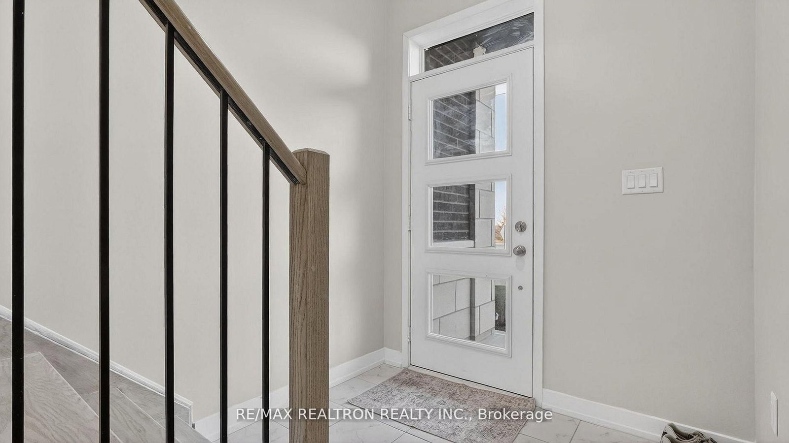 2550 Castlegate Crossing, Unit 103 - Photo 2