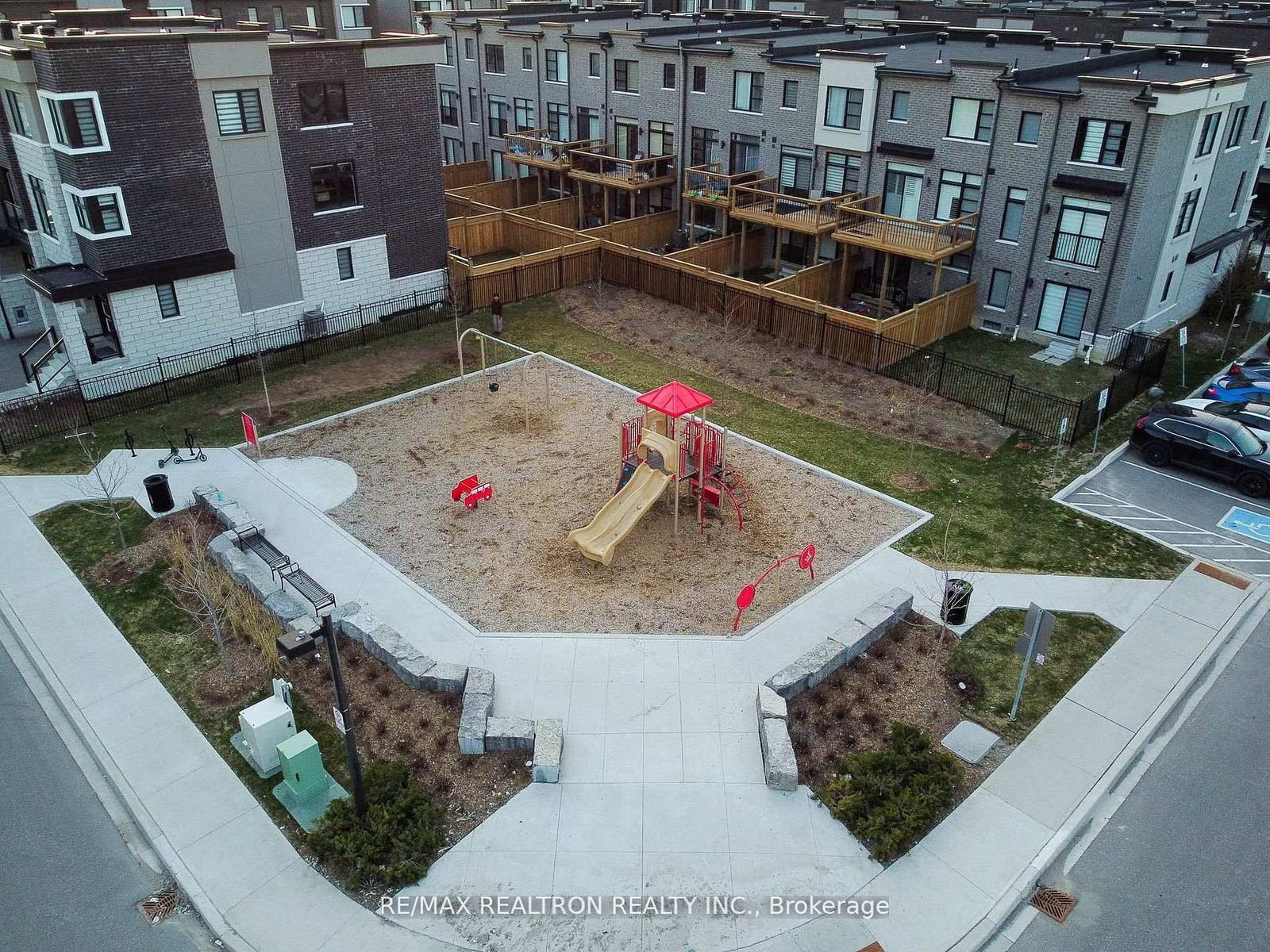 2550 Castlegate Crossing, Unit 103 - Photo 24