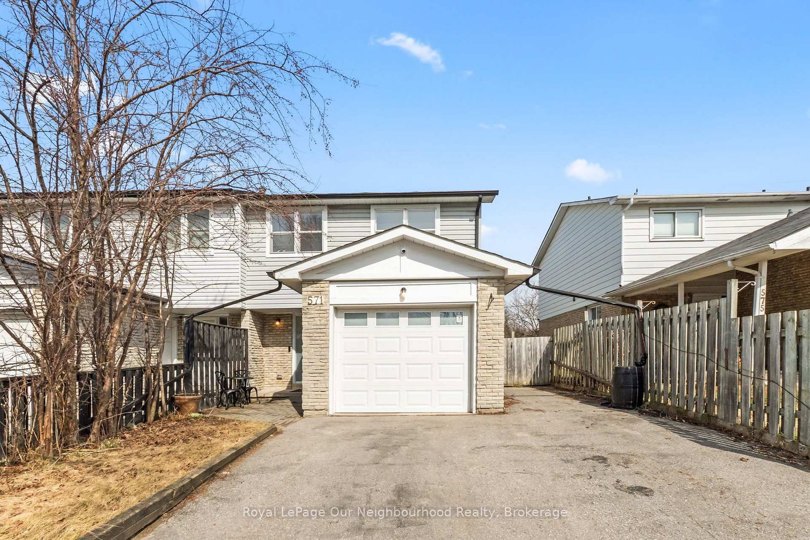 571 Berwick Crescent - Photo 13