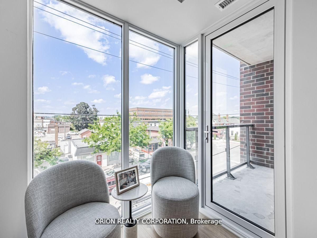 201 Brock Street S, Unit 215 - Photo 20