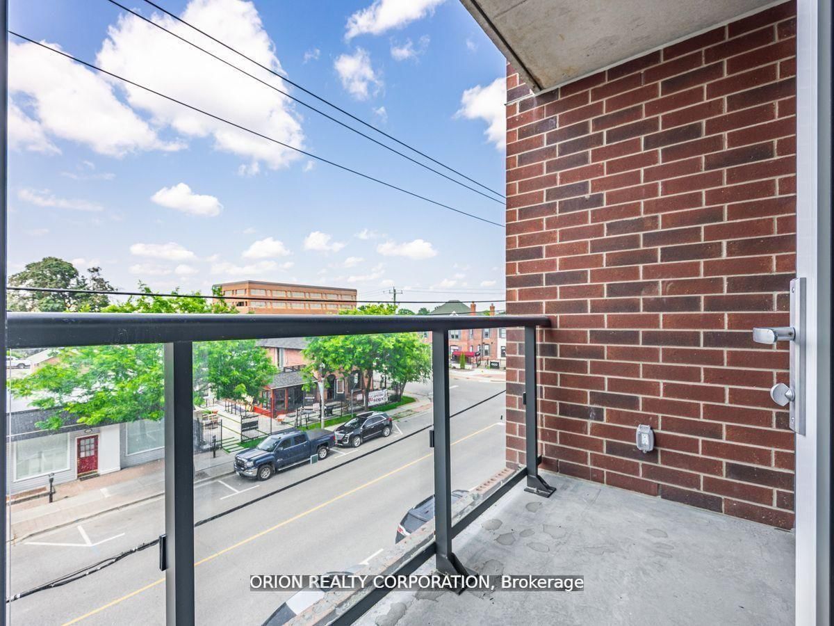 201 Brock Street S, Unit 215 - Photo 23