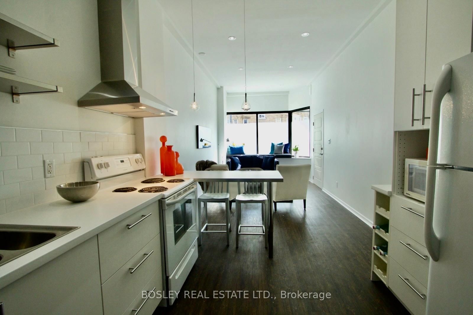 866 Broadview Avenue, Unit 1 - Photo 9