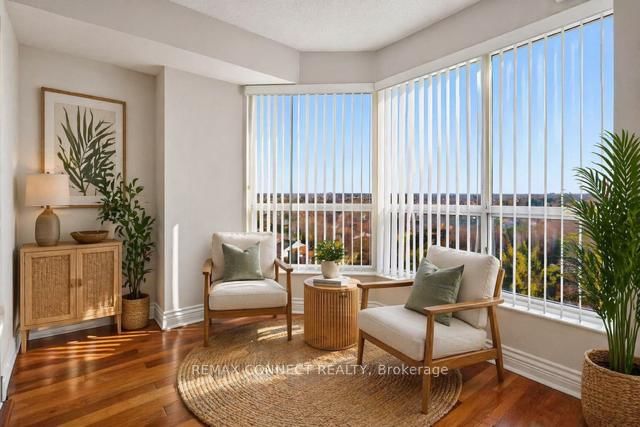 712 Rossland Road, Unit 814 - Photo 4