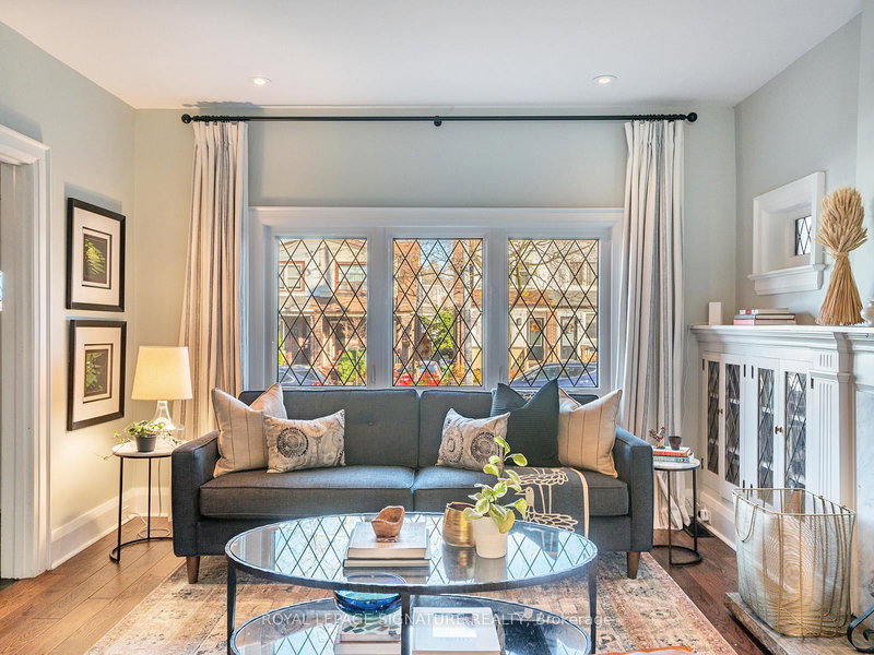 390 Kingswood Rd, Toronto, M4E 3P1 | Image 2