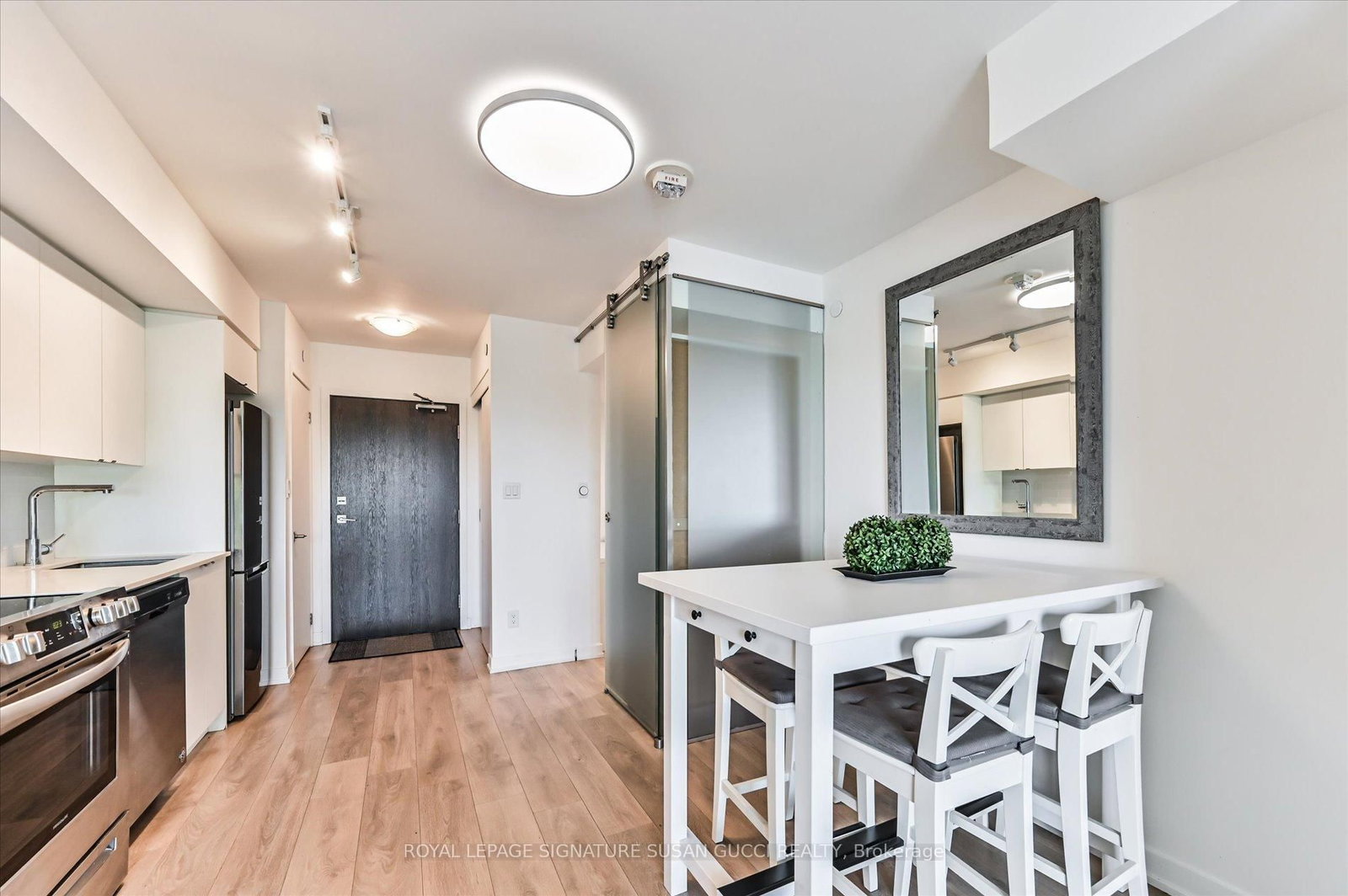 1401 O'Connor Drive, Unit 504 - Photo 14