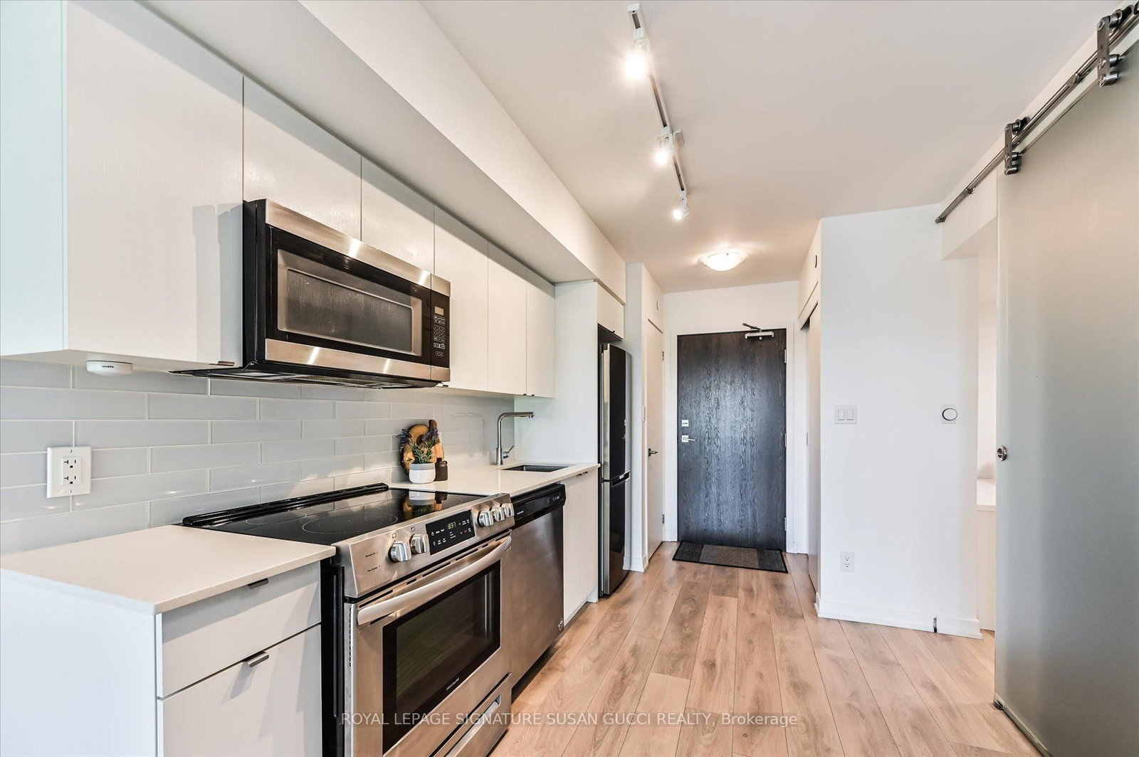 1401 O'Connor Drive, Unit 504 - Photo 18