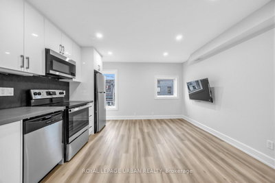 B - 851 Danforth Ave | Toronto | Image