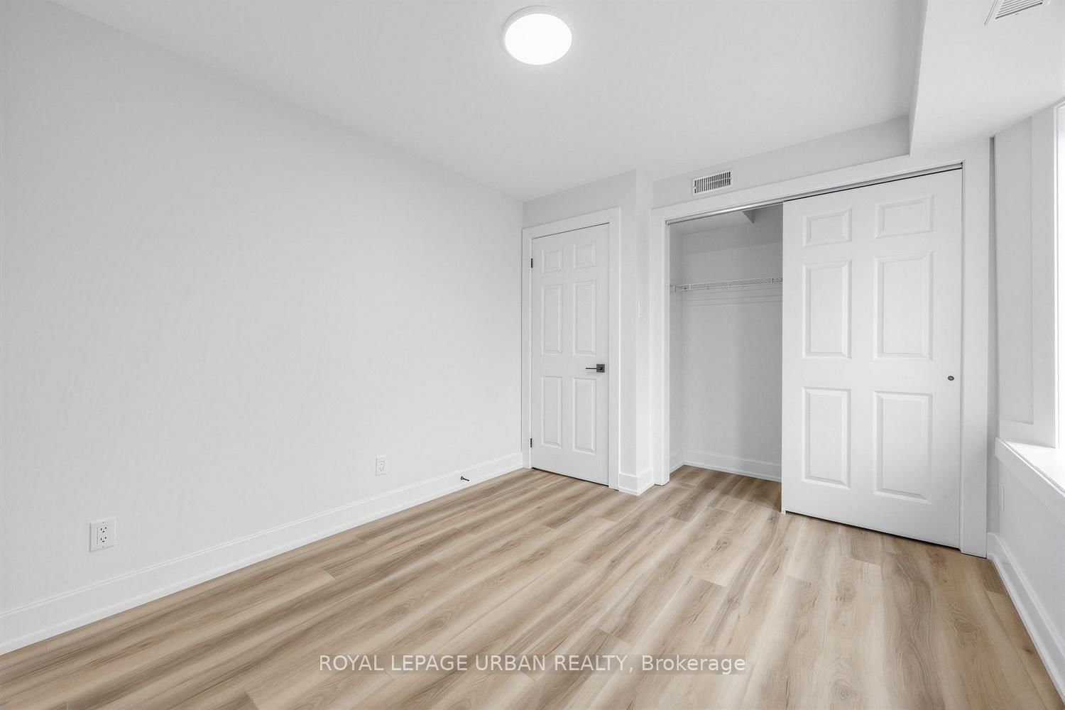 851 Danforth Avenue, Unit A - Photo 11