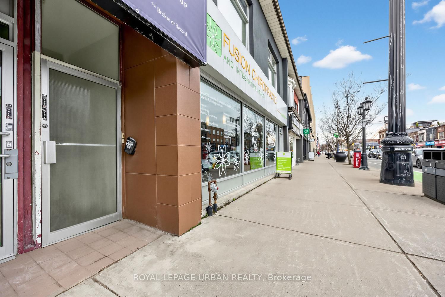 851 Danforth Avenue, Unit A - Photo 17