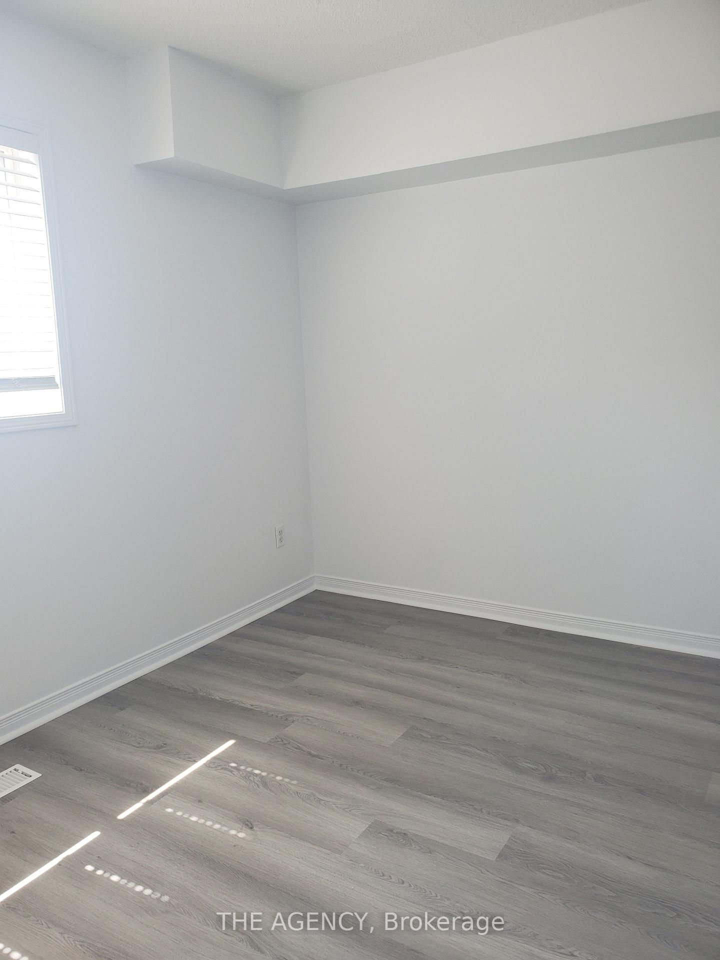 189 Galloway Road, Unit 27 - Photo 13