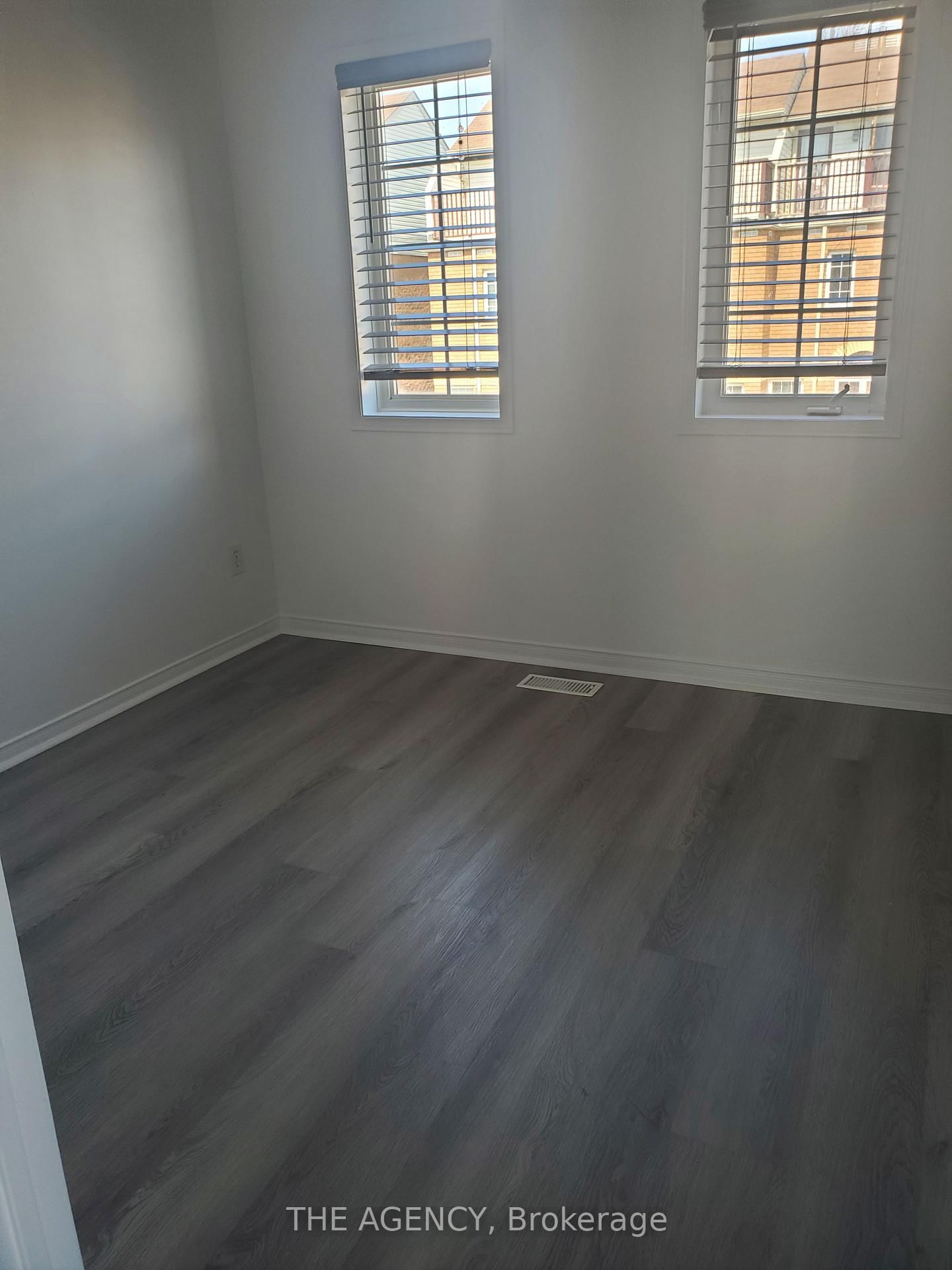 189 Galloway Road, Unit 27 - Photo 14