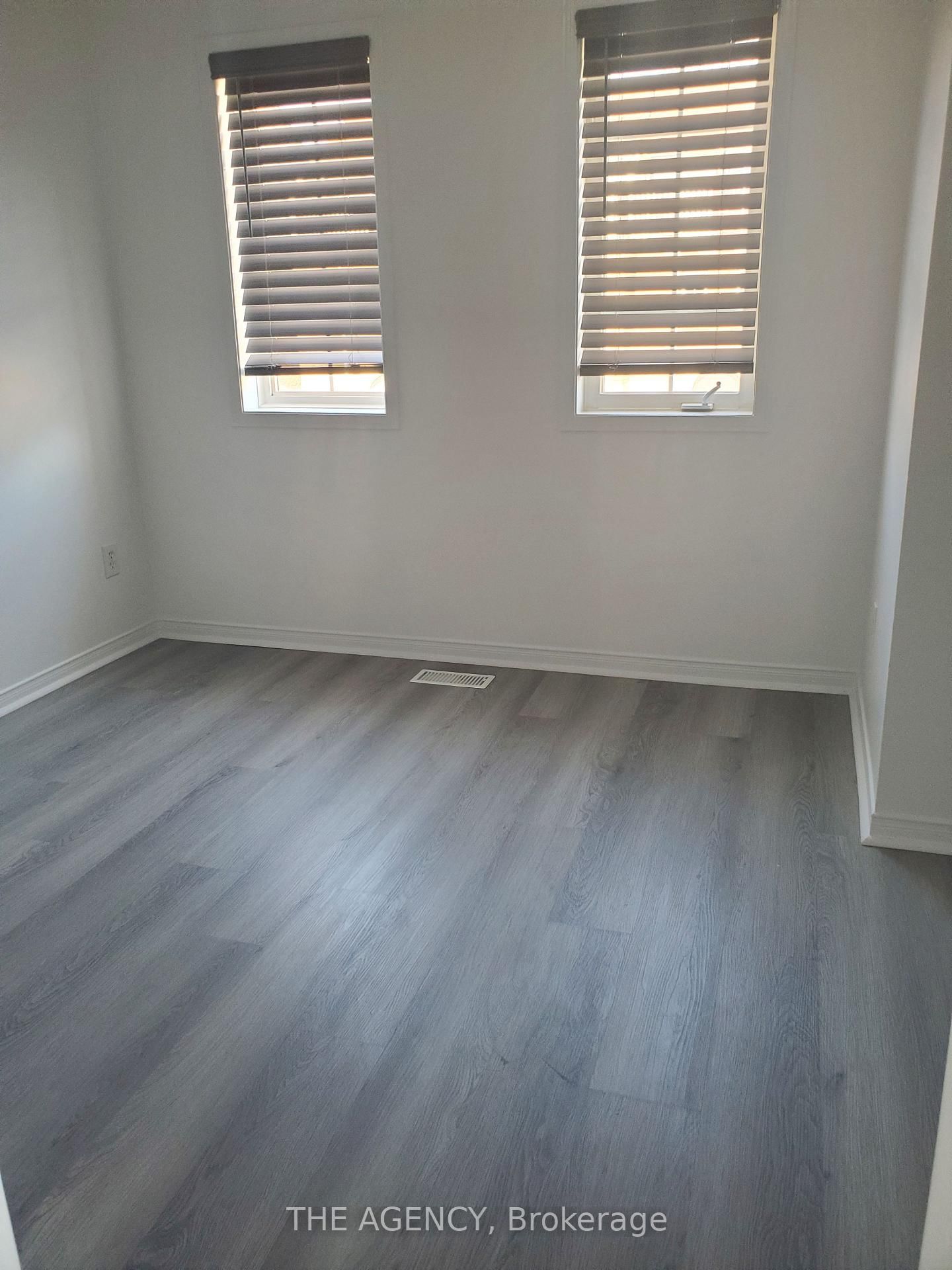 189 Galloway Road, Unit 27 - Photo 21