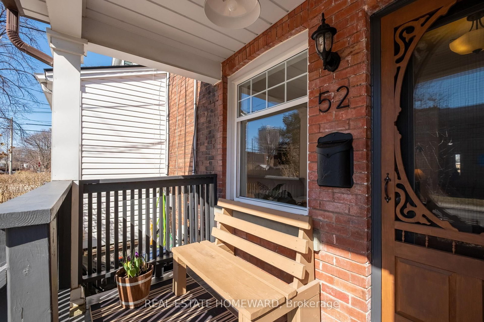 52 Balfour Avenue - Photo 2